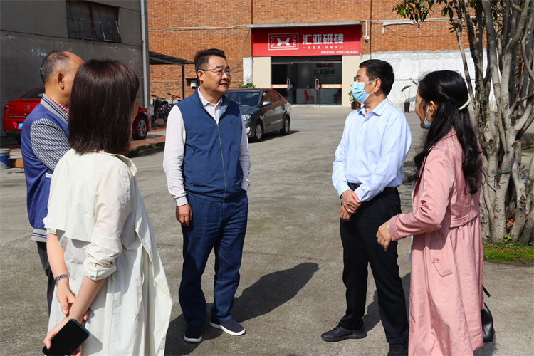 1664378977233613.jpg b559533d63b29f4b12b3a0261a4ec1b.jpg