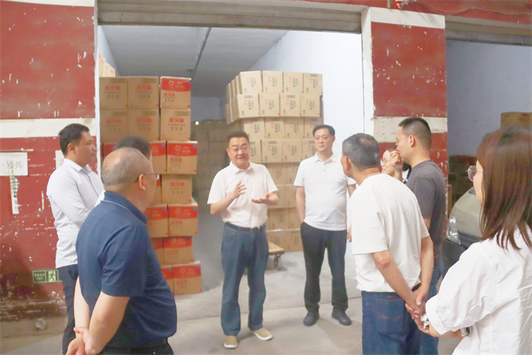 1686327601436353.jpg IMG_6877.jpg