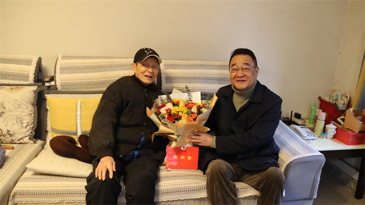 1737105381573070.jpg IMG_8341.jpg